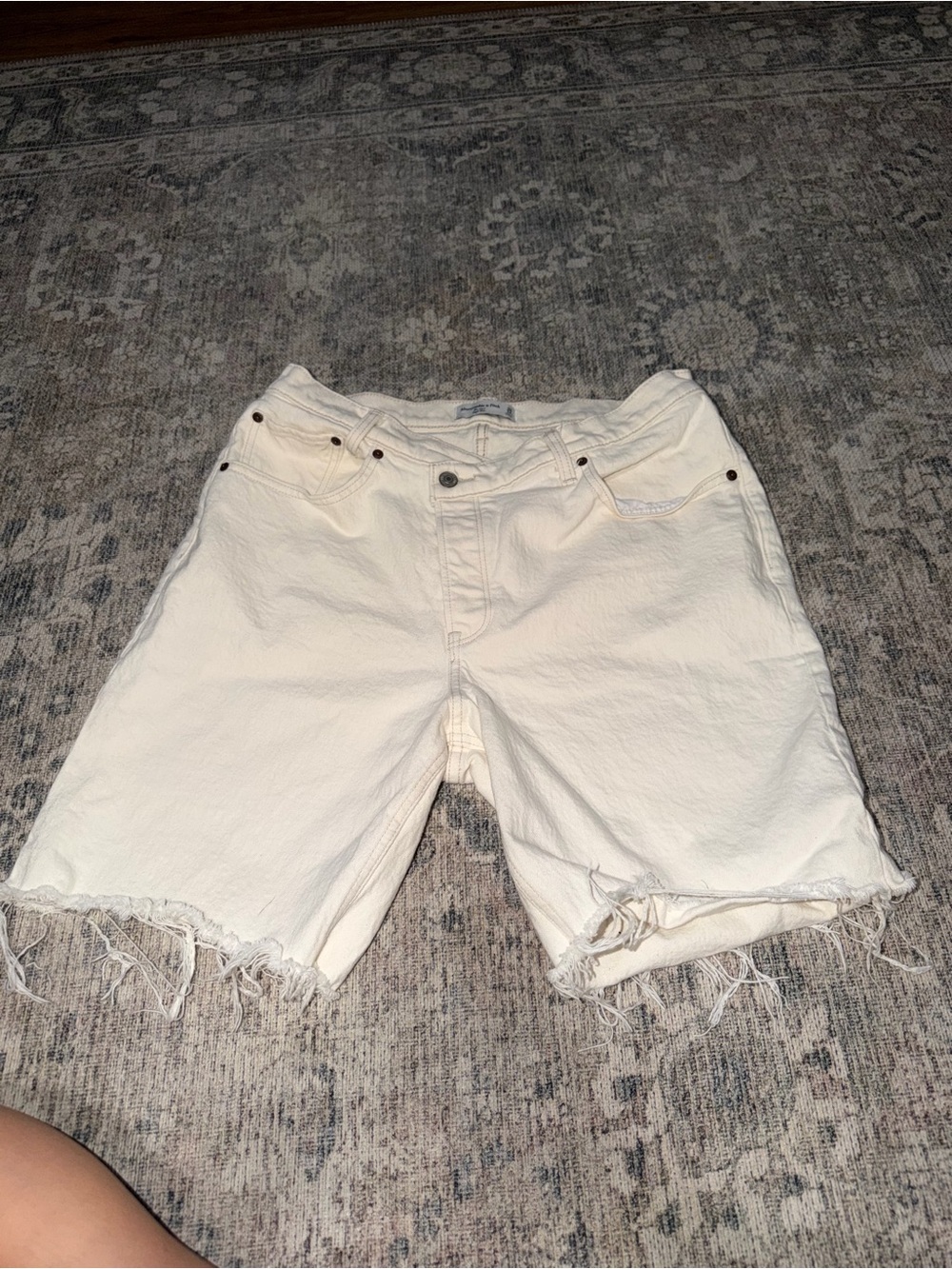 Abercrombie Dad High Rise cutoff shorts